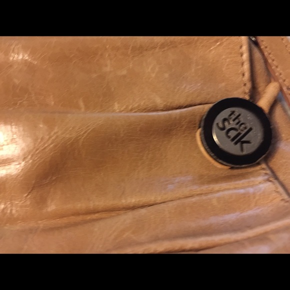 Le Sak Crossbody Bag.  Neutral Tan - Picture 3 of 3